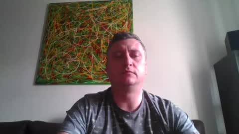 erik_69_69 online show from 03/04/25, 07:51