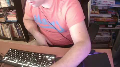 Snapshot of erik_dapper chatting on 04/07/26, 06:41 Erik Dapper online show from 04/07/26, 06:41