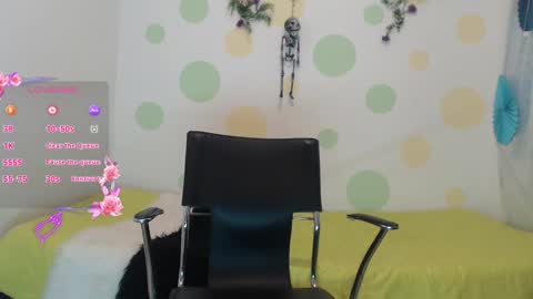 Snapshot of erik_lion chatting on 01/10/25, 06:17 Jhon online show from 01/10/25, 06:17