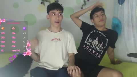 Snapshot of erik_lion chatting on 03/09/25, 02:10 Jhon online show from 03/09/25, 02:10