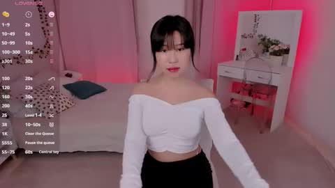 Snapshot of erika_kim chatting on 10/16/25, 06:47 erika_kim online show from 10/16/25, 06:47