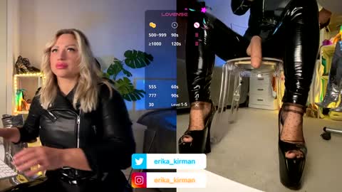 Snapshot of erika_kirman chatting on 01/24/25, 09:17 Erika online show from 01/24/25, 09:17