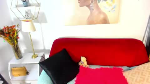 Snapshot of erika_lyrics chatting on 07/08/26, 01:59 E R I K A - L Y R I C S online show from 07/08/26, 01:59