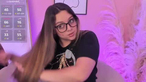 Snapshot of erika_mendez1 chatting on 01/06/26, 08:23 Erika Mendez online show from 01/06/26, 08:23