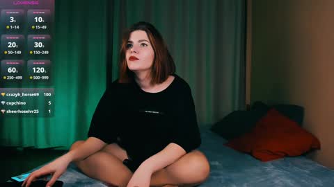 Erika online show from 01/05/25, 06:13