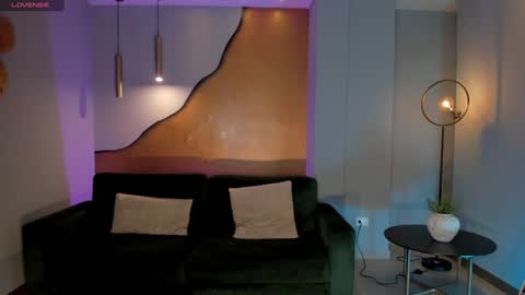 Erika Benz online show from 01/19/25, 12:06