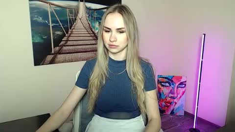 Erika online show from 02/16/26, 01:18