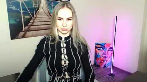 Erika online show from 03/23/26, 12:42