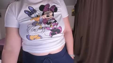 ErikaGold online show from 04/16/26, 05:03