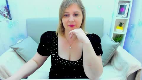 Adelina online show from 05/24/26, 01:21