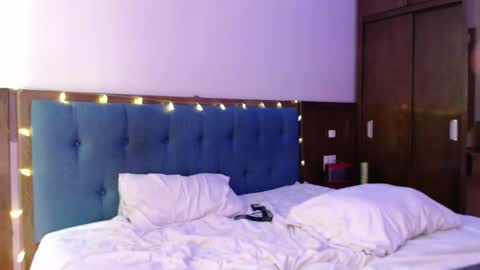 Snapshot of erikcolle chatting on 10/09/25, 08:34 Erik Bruce online show from 10/09/25, 08:34