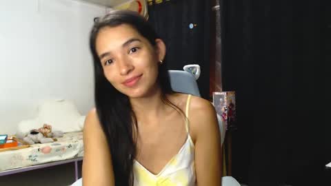 Snapshot of erina_1 chatting on 01/08/25, 03:29 erina_1 online show from 01/08/25, 03:29