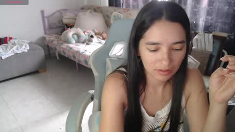 erina_1 online show from 05/10/26, 05:51