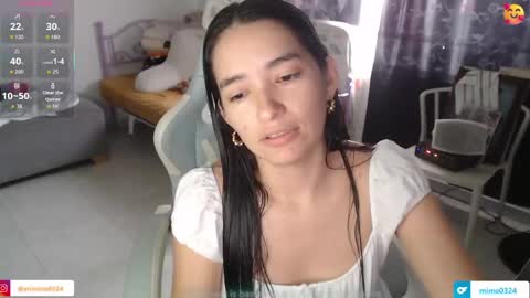 erina_1 online show from 05/17/26, 06:15
