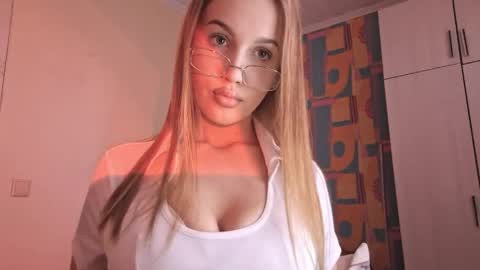 Katrin online show from 06/05/26, 03:51