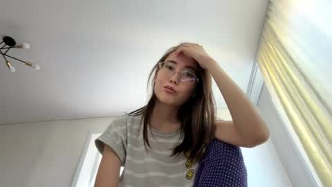 Snapshot of erinnthurmond chatting on 07/06/26, 07:38 Luna online show from 07/06/26, 07:38
