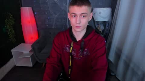 Max online show from 12/15/24, 12:40