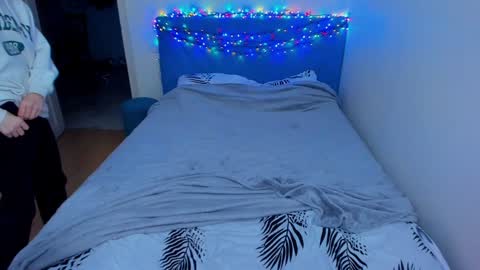 Max online show from 12/22/24, 02:17