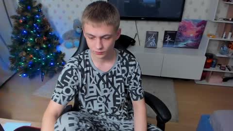 Max online show from 01/05/25, 10:40