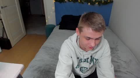 Max online show from 01/19/25, 04:22