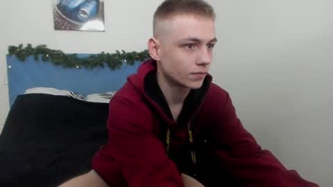 Max online show from 03/10/25, 01:56