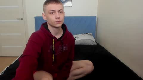 Max online show from 03/12/25, 01:14