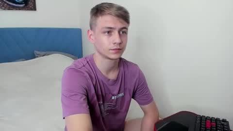 Max online show from 09/10/25, 02:11