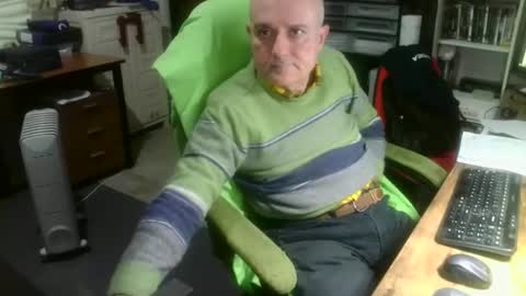 Snapshot of ernello chatting on 10/02/25, 10:39 ernello online show from 10/02/25, 10:39