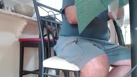 Snapshot of eros2121 chatting on 09/18/25, 08:11 eros online show from 09/18/25, 08:11