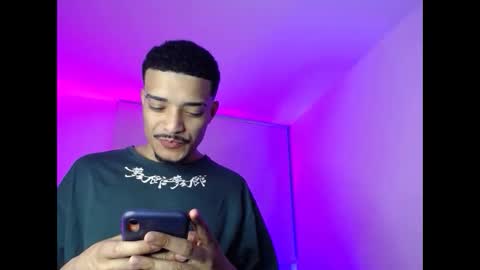 Snapshot of eros_chipre chatting on 11/11/25, 02:33 Eros online show from 11/11/25, 02:33