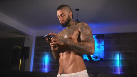Snapshot of eros_dark_ chatting on 04/08/26, 11:37 EROS DARK online show from 04/08/26, 11:37