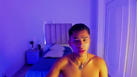 eros_wild online show from 03/08/25, 08:22