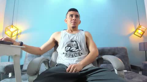 Snapshot of eross_santy chatting on 09/12/25, 12:16 Eross online show from 09/12/25, 12:16