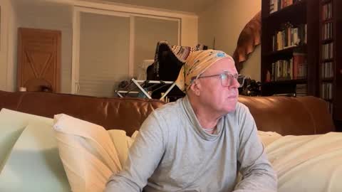 eros online show from 12/31/24, 02:40