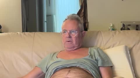 eros online show from 10/19/25, 11:49