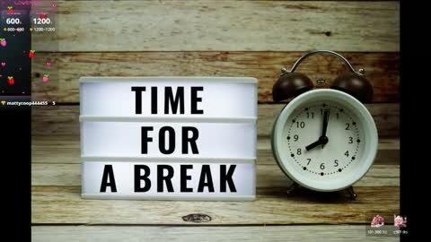 Snapshot of erotic__emma chatting on 11/27/25, 09:17 EMMA online show from 11/27/25, 09:17