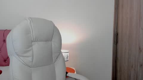 Karen online show from 12/02/24, 07:27