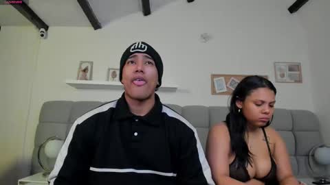 Snapshot of erotic_sins chatting on 12/19/25, 03:13 erotic_sins online show from 12/19/25, 03:13