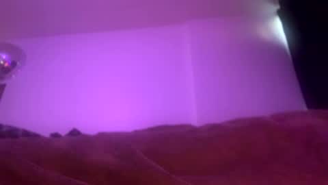 Snapshot of erotica_angel chatting on 09/26/25, 01:15 Nikki Erotica online show from 09/26/25, 01:15