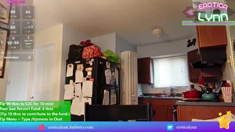 Lynn   online show from 11/18/25, 08:24