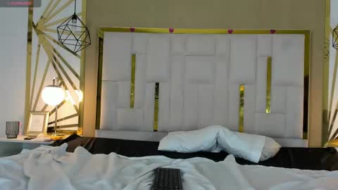 eroticams_vc online show from 10/10/25, 04:22