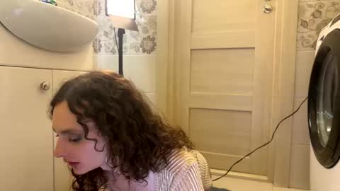 Snapshot of eroticartsss chatting on 01/07/26, 09:28 Rachel Rach online show from 01/07/26, 09:28