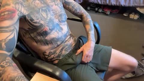 Erotic CloseUps online show from 10/06/25, 08:39