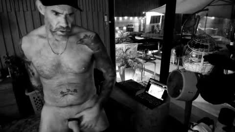 eroticextasy818 online show from 12/21/25, 11:28