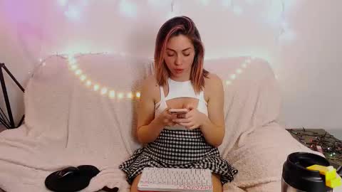 LylaXXX online show from 02/04/25, 05:01