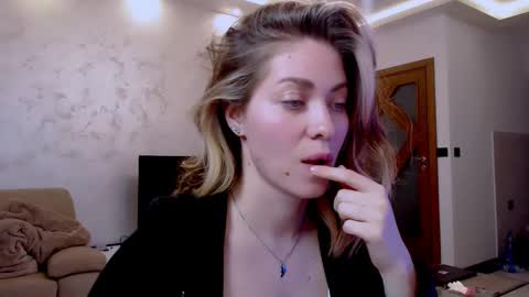 LylaXXX online show from 03/06/25, 07:21