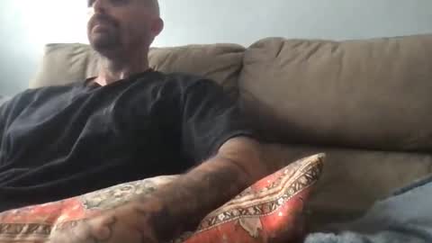 Snapshot of errock87 chatting on 02/19/26, 05:53 Erik McCarthy online show from 02/19/26, 05:53