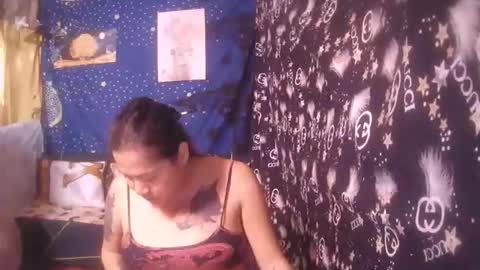 Snapshot of ervanamorge chatting on 11/16/25, 07:14 Ervana online show from 11/16/25, 07:14