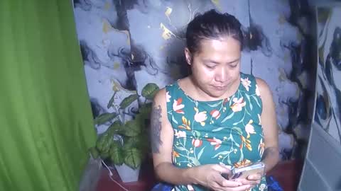 Snapshot of ervanamorge chatting on 05/17/26, 10:28 Ervana online show from 05/17/26, 10:28