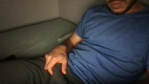 Snapshot of esc0o chatting on 06/19/26, 05:45 hereforagoodtimenotalongtime online show from 06/19/26, 05:45